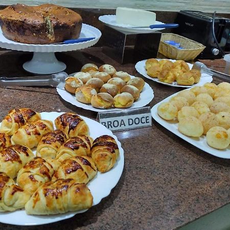 Patos Hotel Patos de Minas Dış mekan fotoğraf