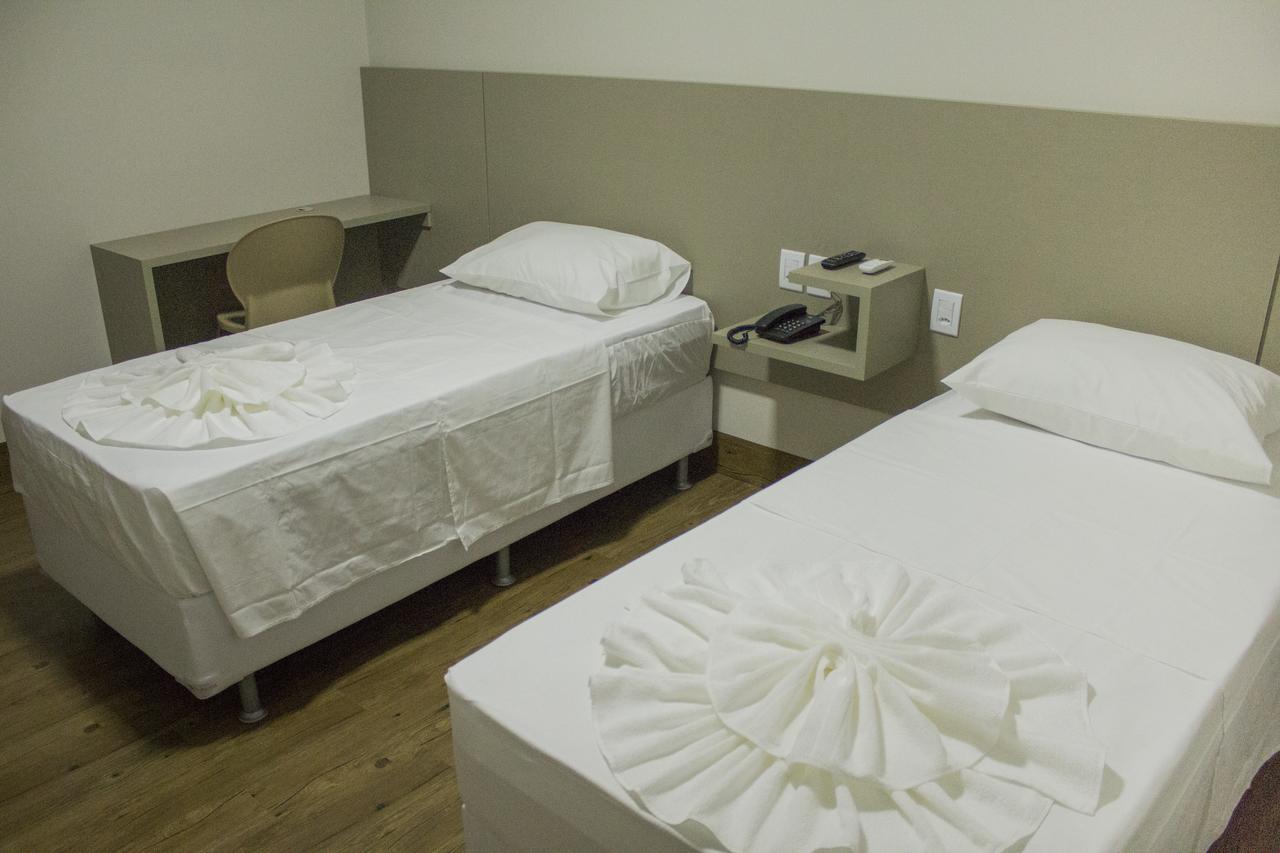 Patos Hotel Patos de Minas Dış mekan fotoğraf