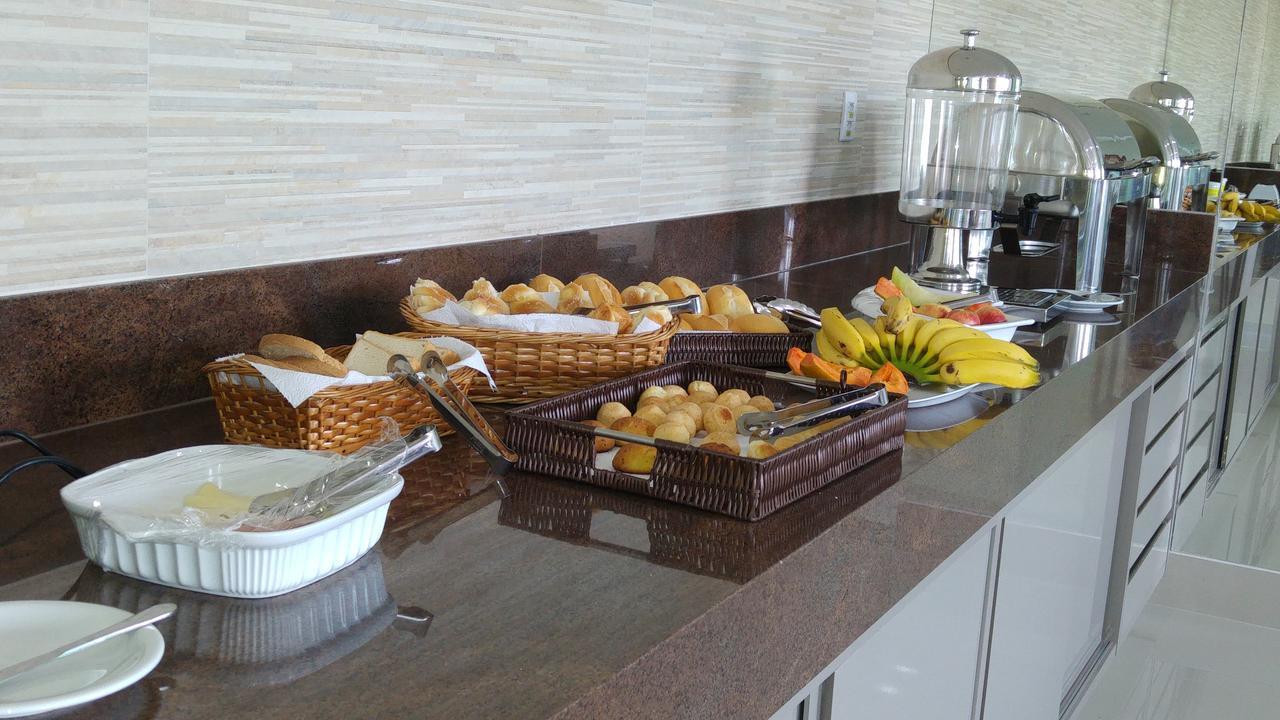 Patos Hotel Patos de Minas Dış mekan fotoğraf